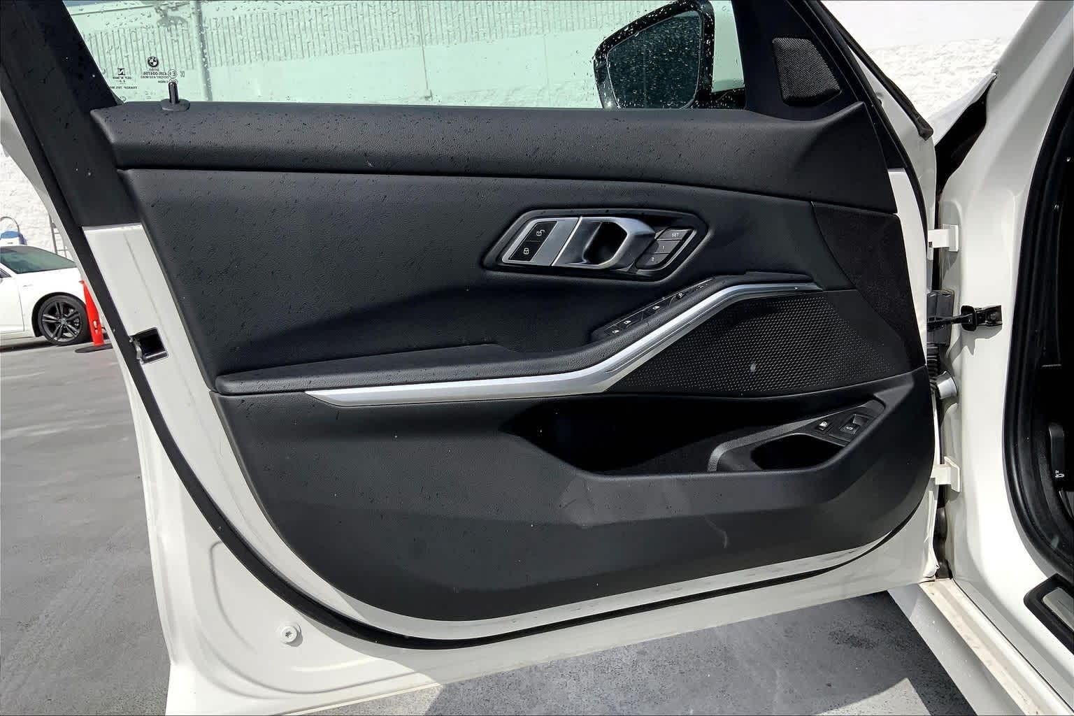 Thumbnail: 2023 BMW 3 Series - 27