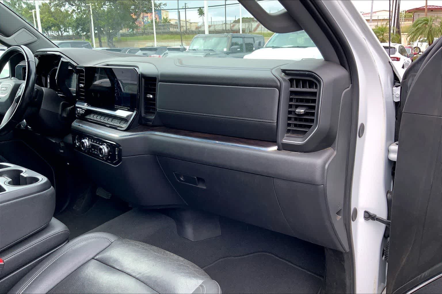 Thumbnail: 2024 GMC Sierra 1500 - 23