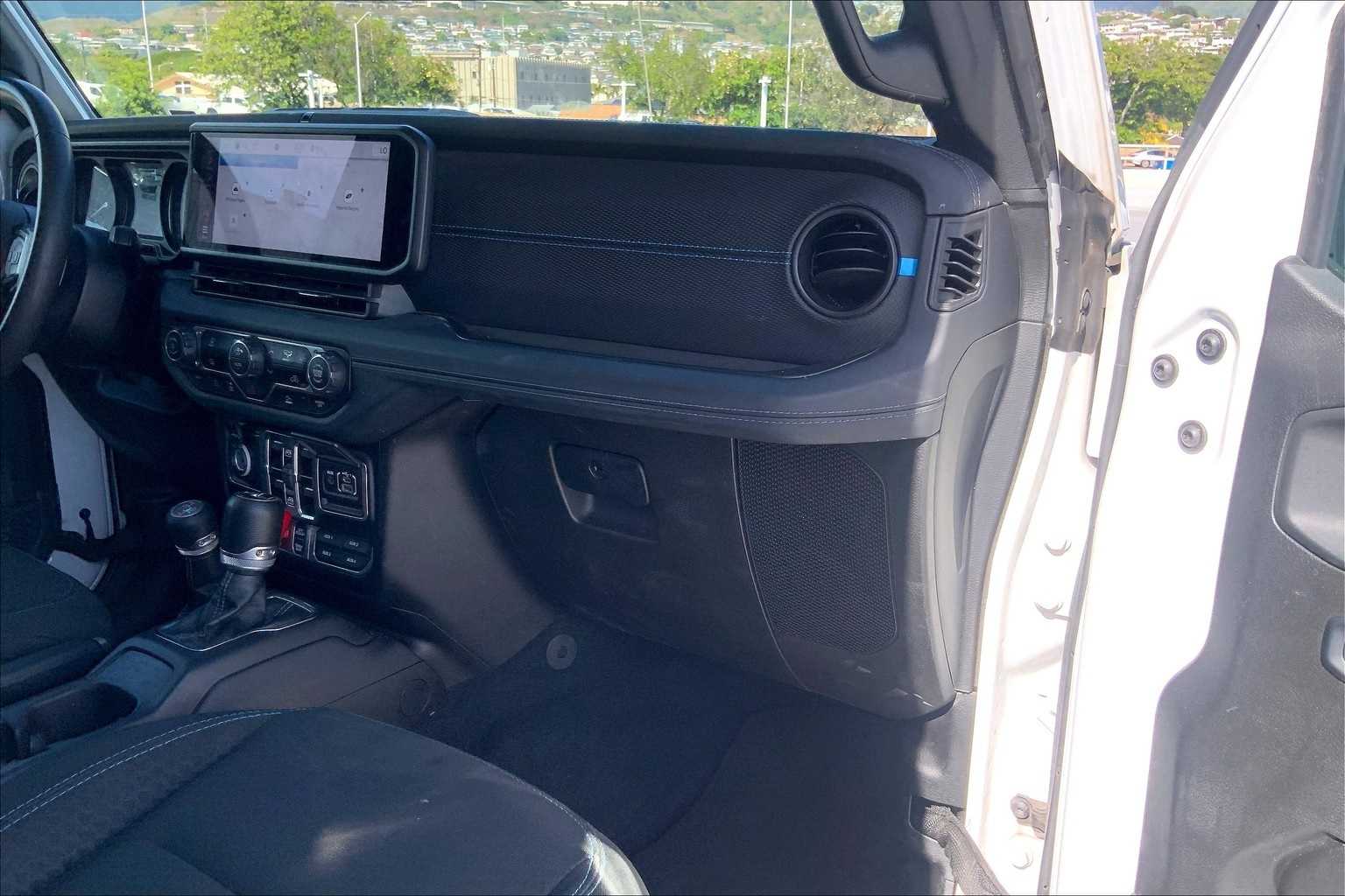 Thumbnail: 2024 Jeep Wrangler - 23