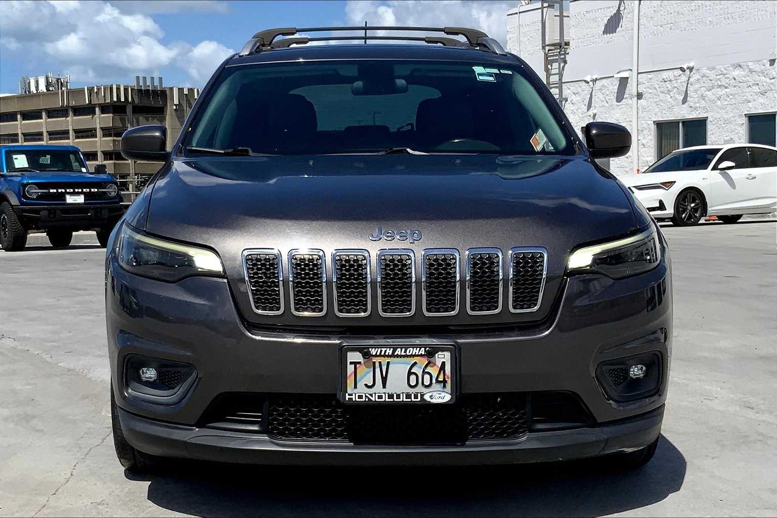 Thumbnail: 2019 Jeep Cherokee - 6
