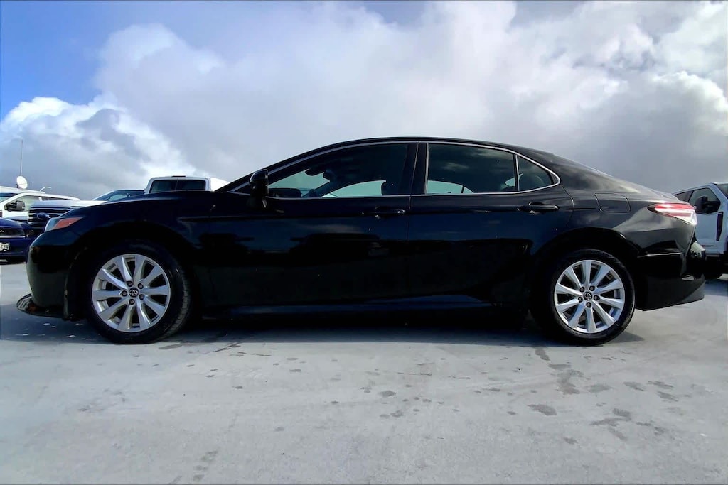 Used 2018 Toyota Camry L Sedan
