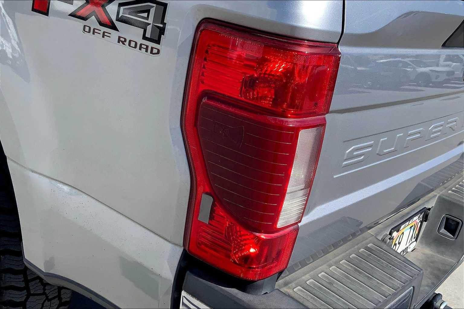 Thumbnail: 2020 Ford F-250 - 32