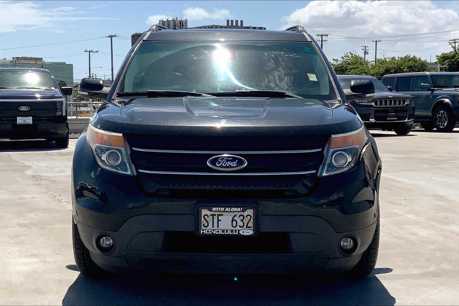 Thumbnail: 2014 Ford Explorer - 6