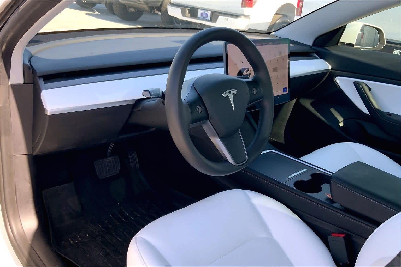 Used 2021 Tesla Model 3 Base with VIN 5YJ3E1EA3MF908553 for sale in Honolulu, HI