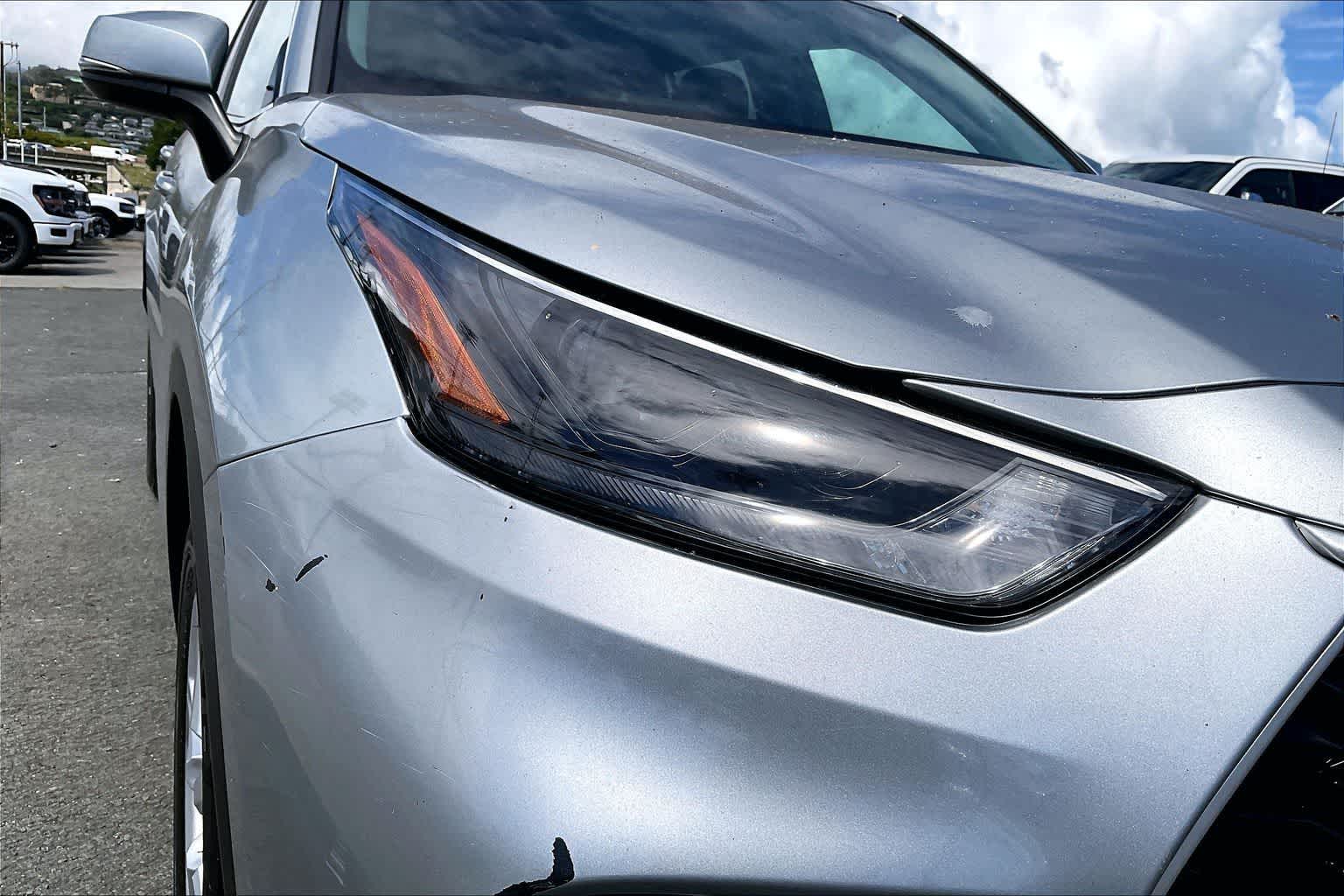 Thumbnail: 2023 Toyota Highlander - 31
