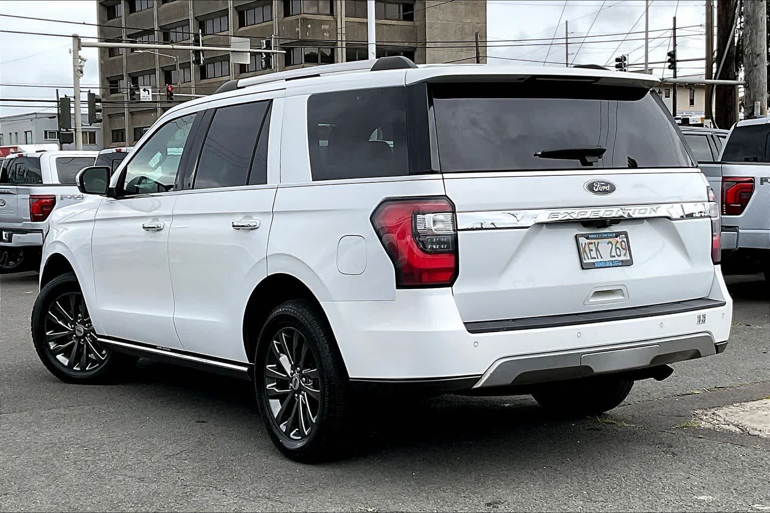 Thumbnail: 2021 Ford Expedition - 4
