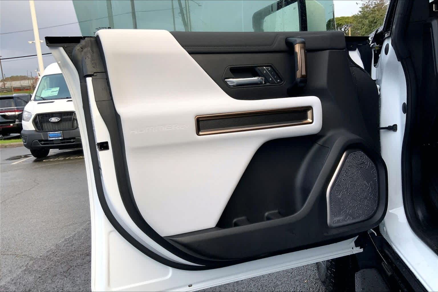 Thumbnail: 2025 GMC Hummer EV - 27