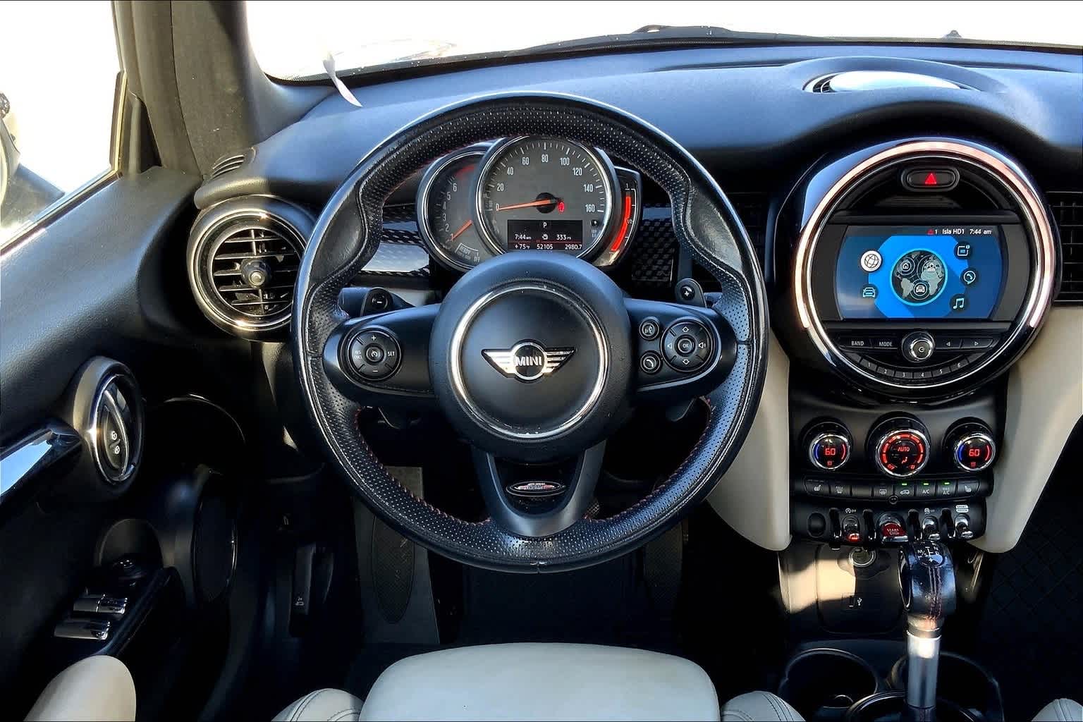 Thumbnail: 2019 MINI Cooper Convertible - 13