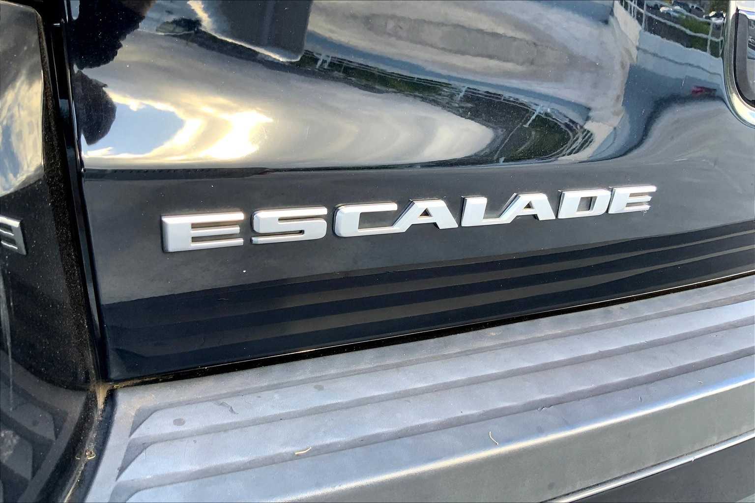 Thumbnail: 2015 Cadillac Escalade - 7