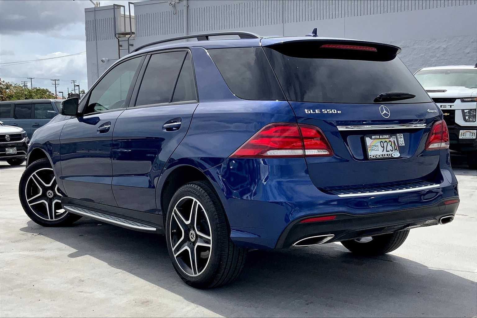 Thumbnail: 2018 Mercedes-Benz GLE - 4