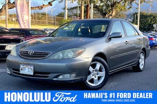 2004 Toyota Camry SE Sedan