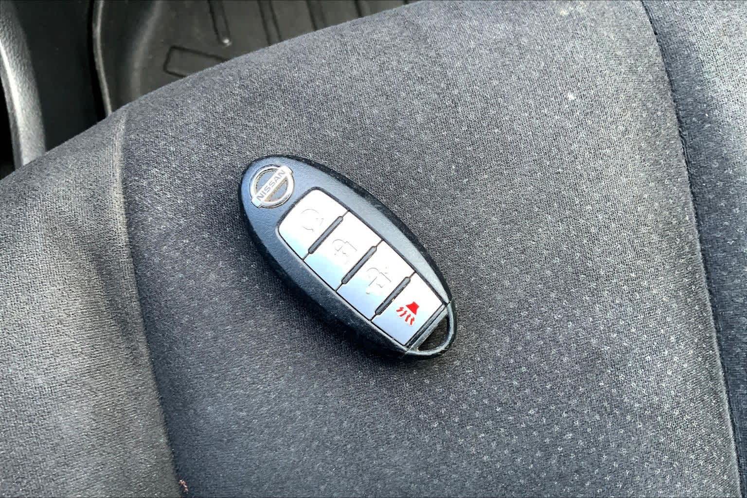 Thumbnail: 2016 Nissan Murano - 19