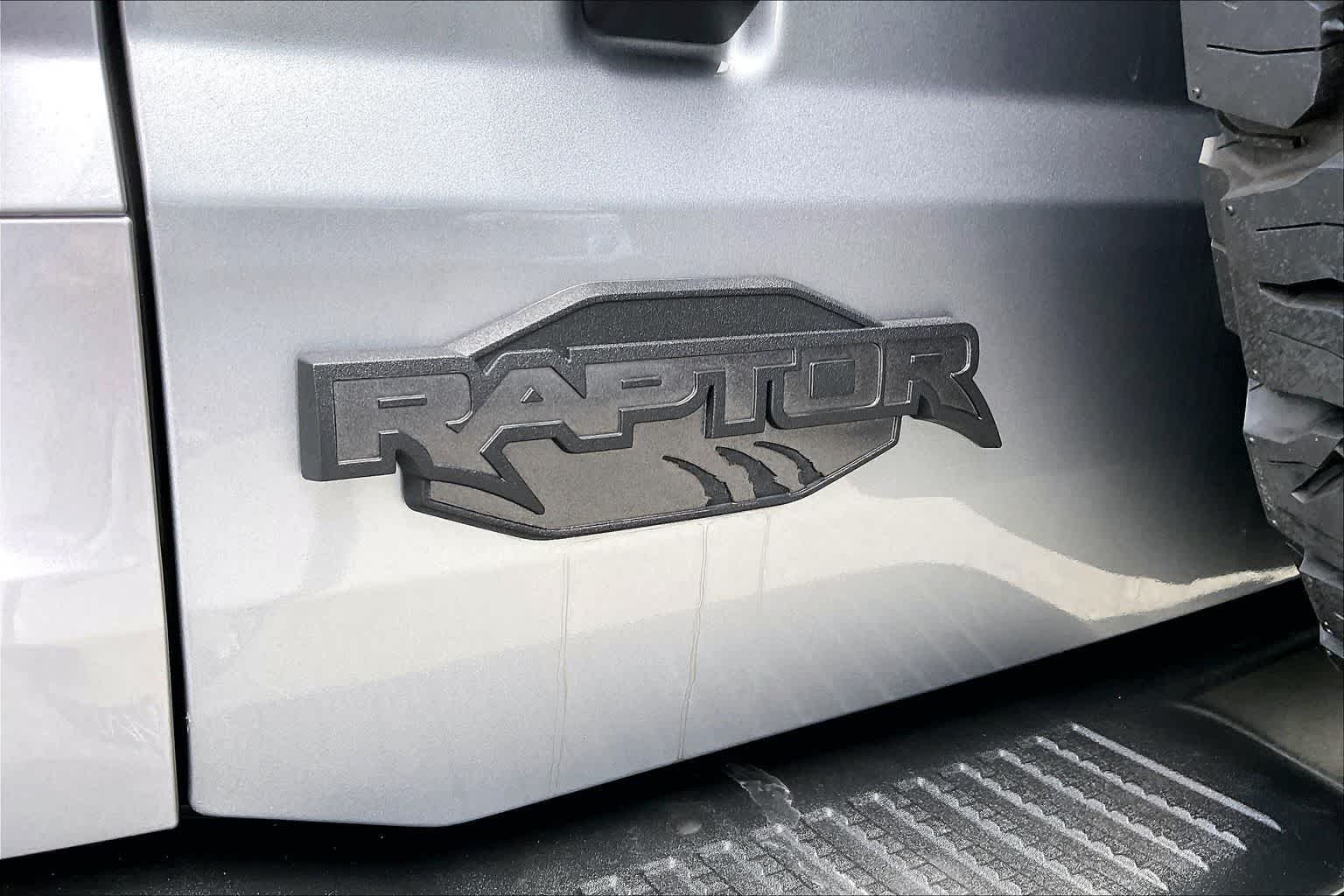 Thumbnail: 2024 Ford Bronco - 7