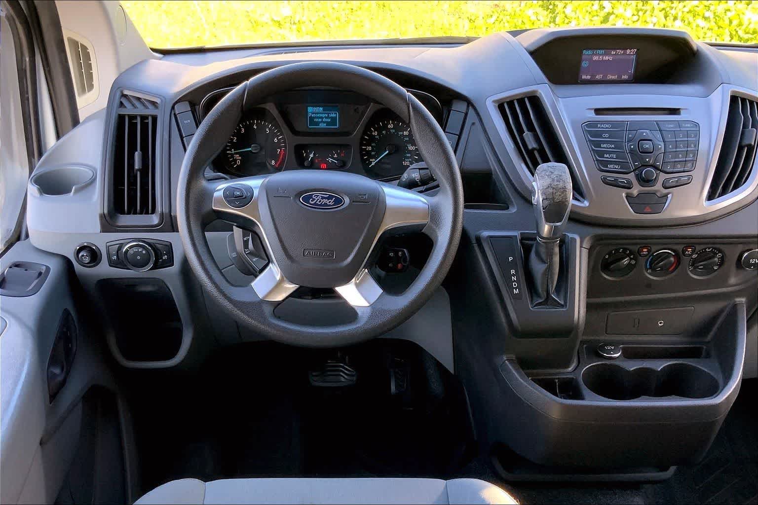 Thumbnail: 2015 Ford Transit Series - 14