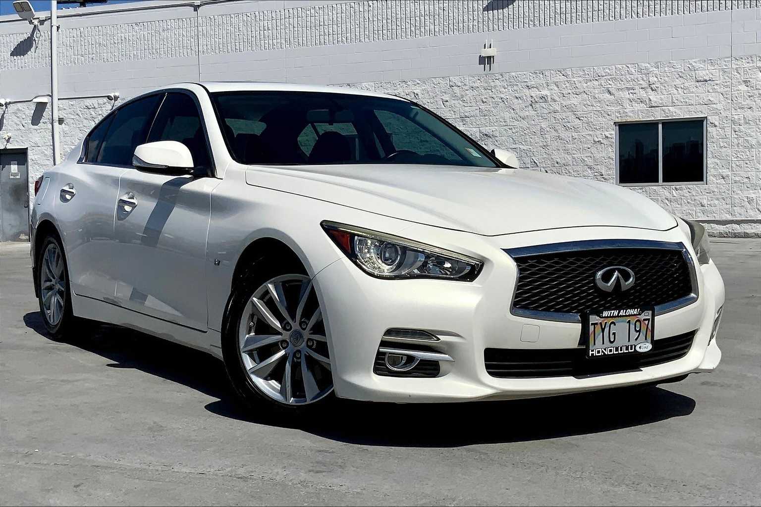 Thumbnail: 2015 INFINITI Q50 - 21