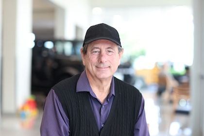 Staff member Randy Botelho from ID_42e5c6