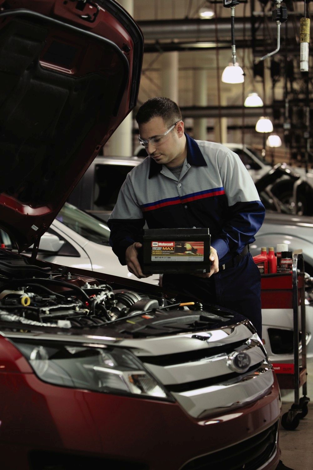 Vehicle battery inspection and testing