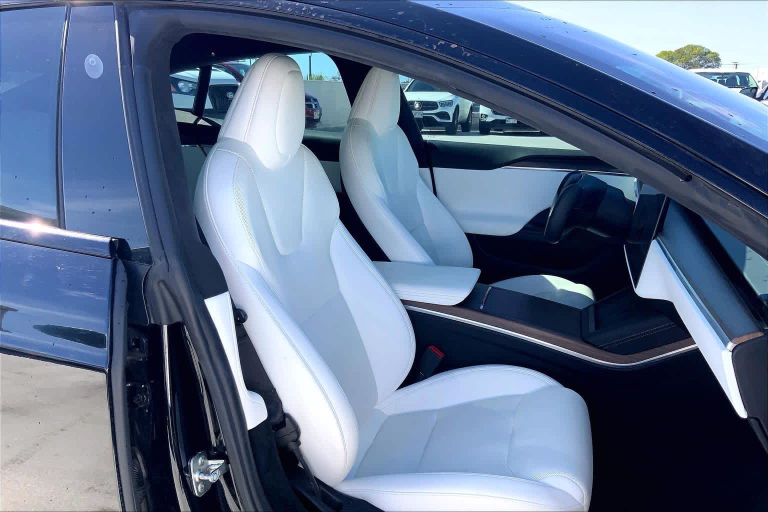 Thumbnail: 2022 Tesla Model S - 13