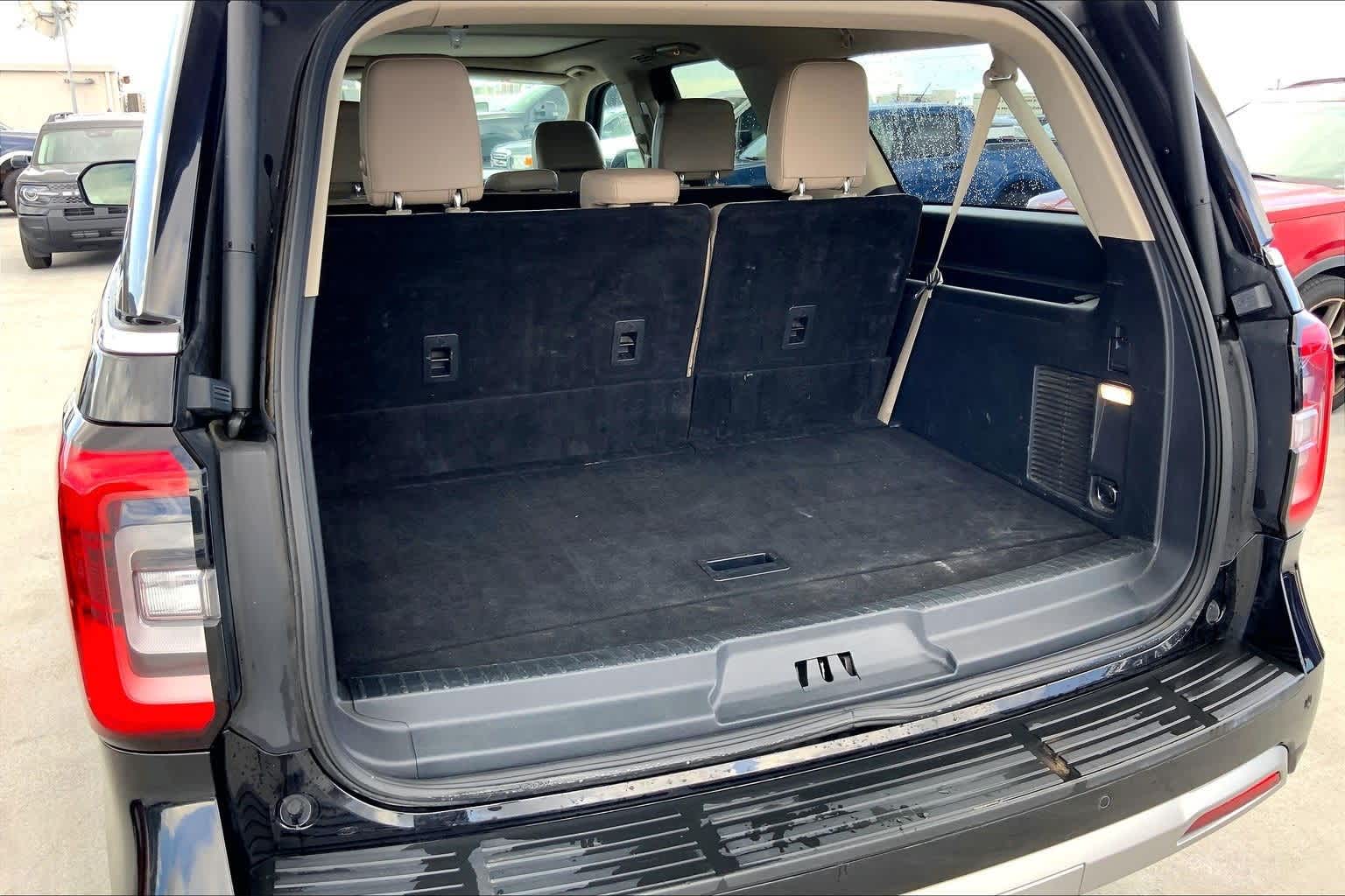 Thumbnail: 2024 Ford Expedition MAX - 18