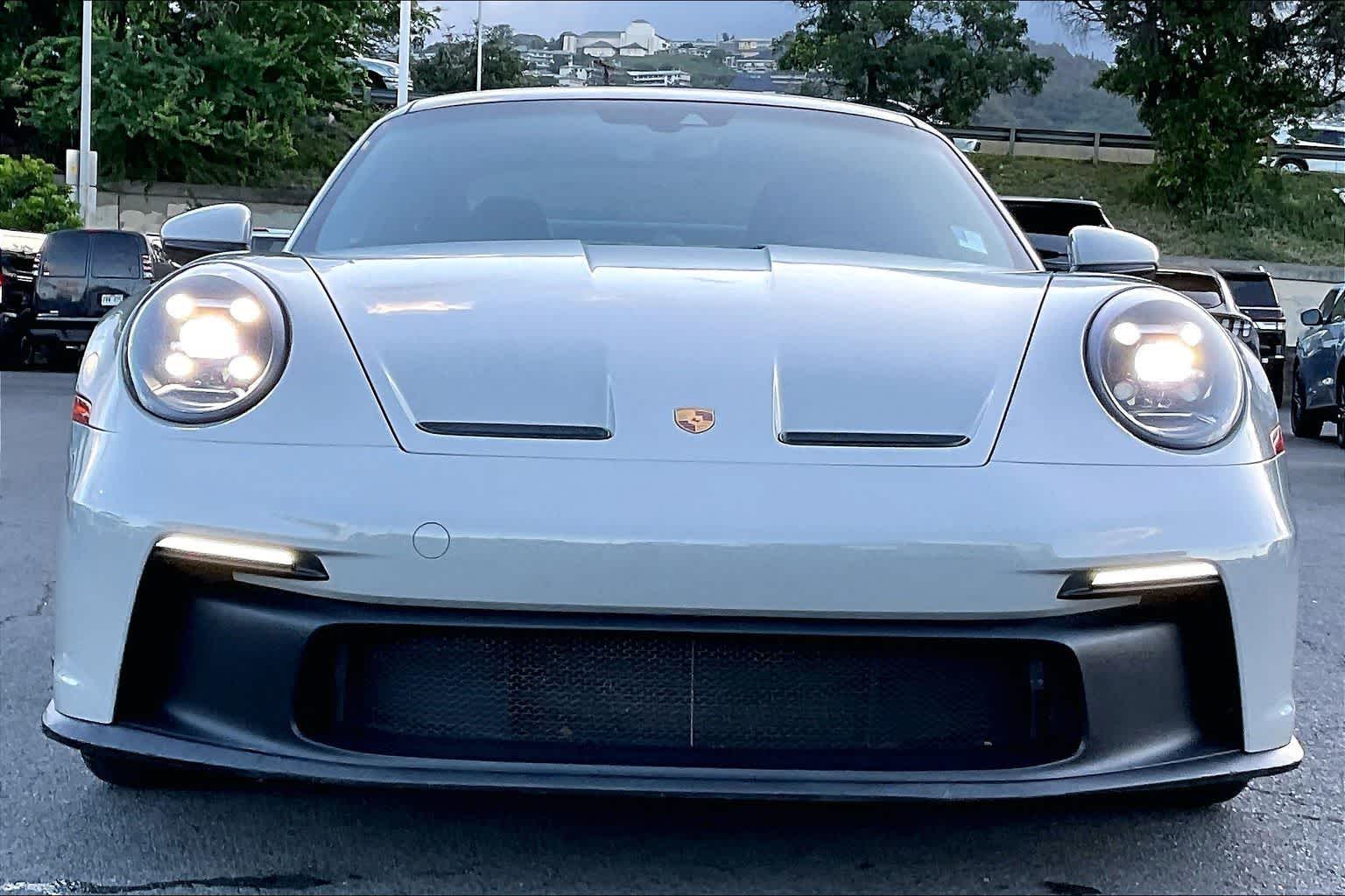 Thumbnail: 2022 Porsche 911 - 6