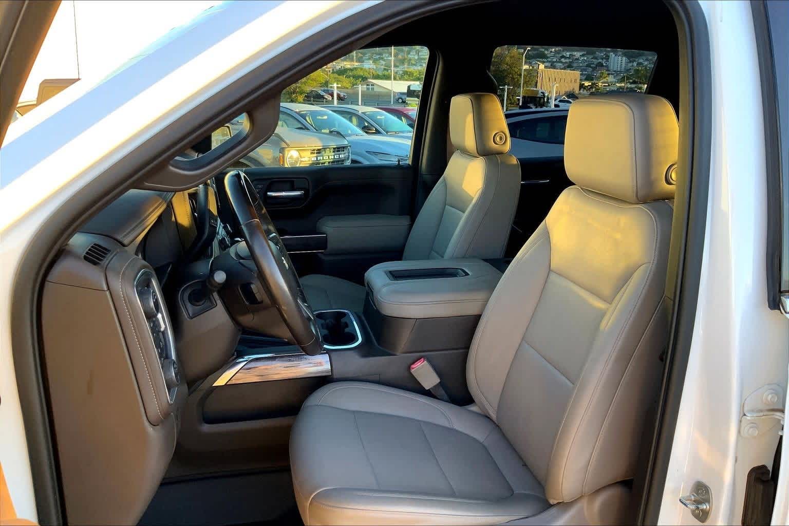 Thumbnail: 2022 Chevrolet Silverado 1500 - 11