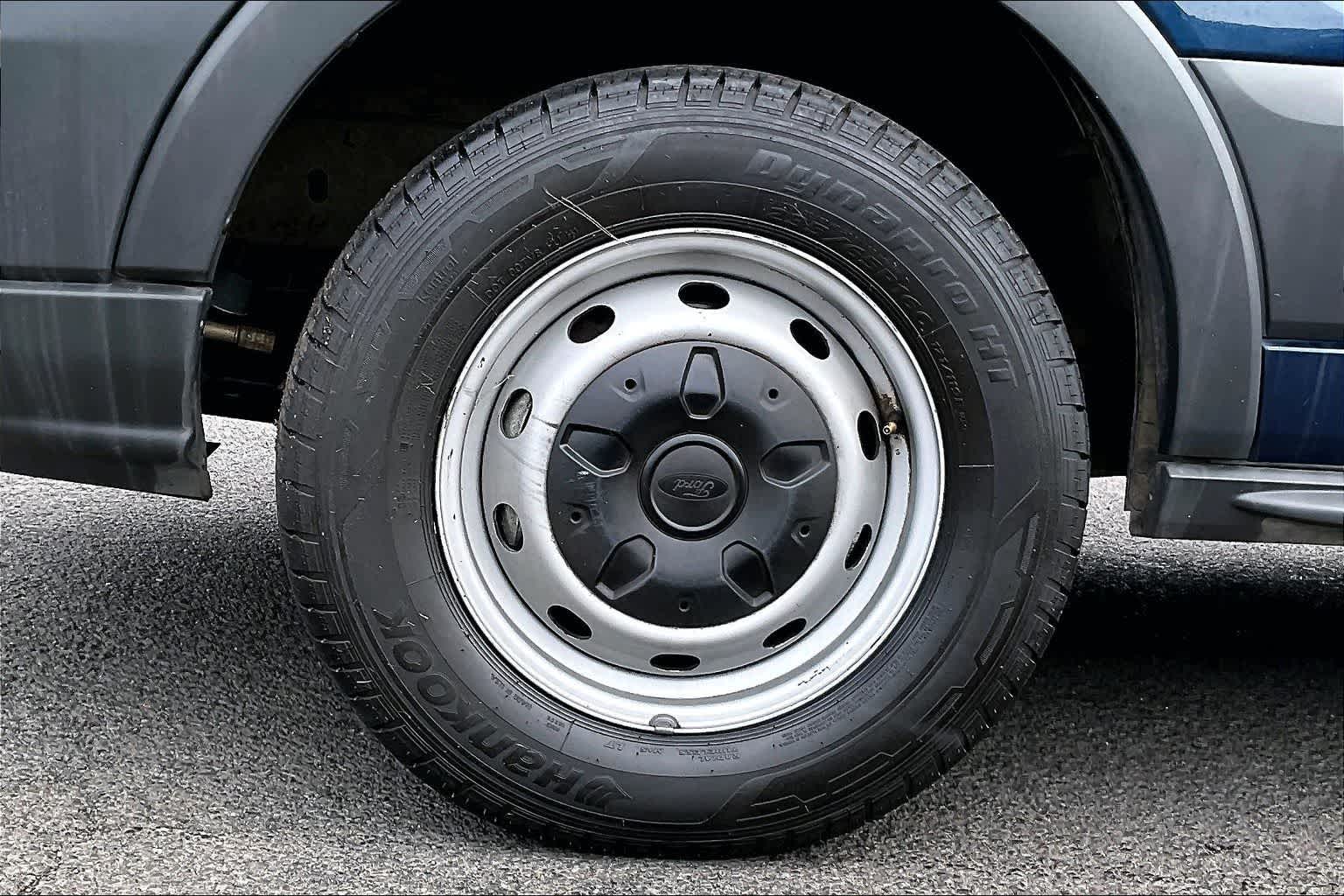 Thumbnail: 2017 Ford Transit Series - 8