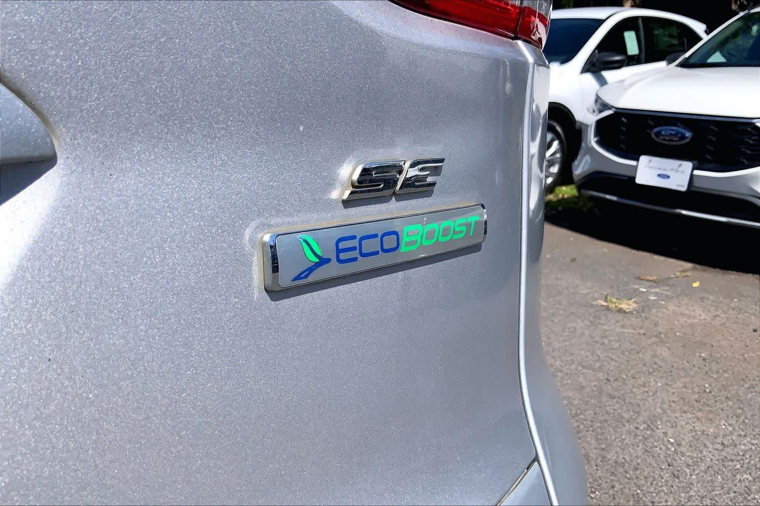 Thumbnail: 2016 Ford Escape - 7