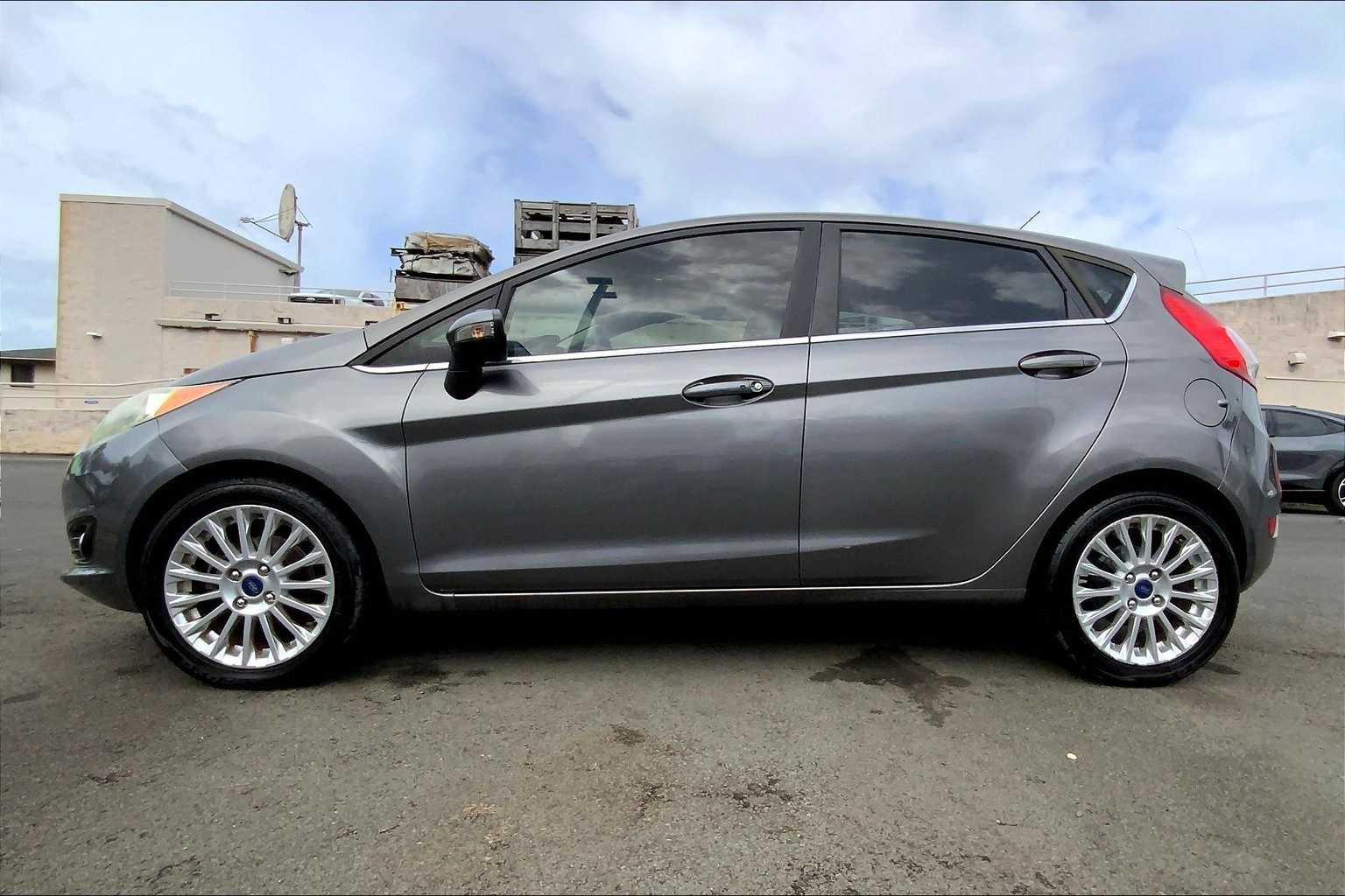 Thumbnail: 2014 Ford Fiesta - 3