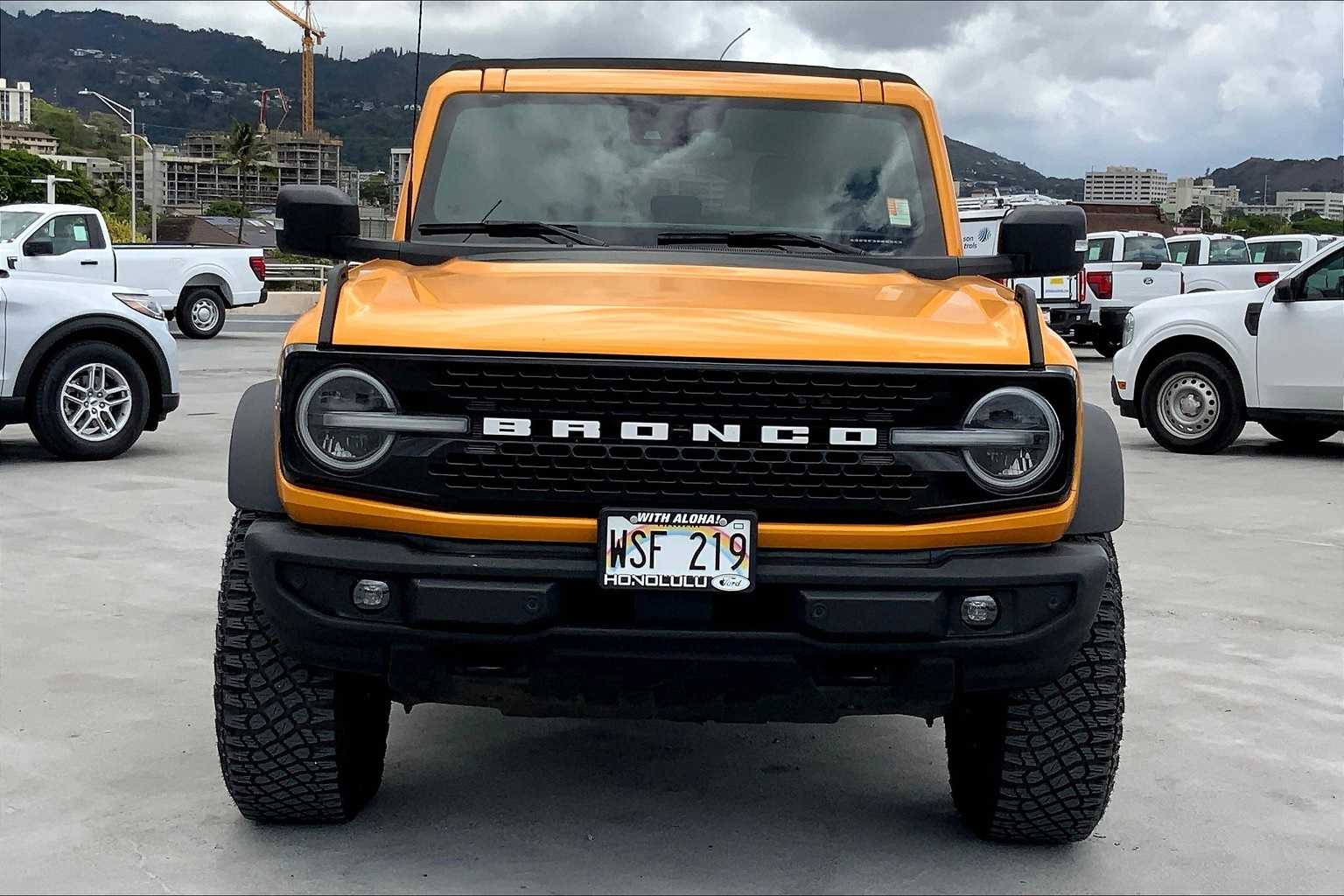 Thumbnail: 2022 Ford Bronco - 6