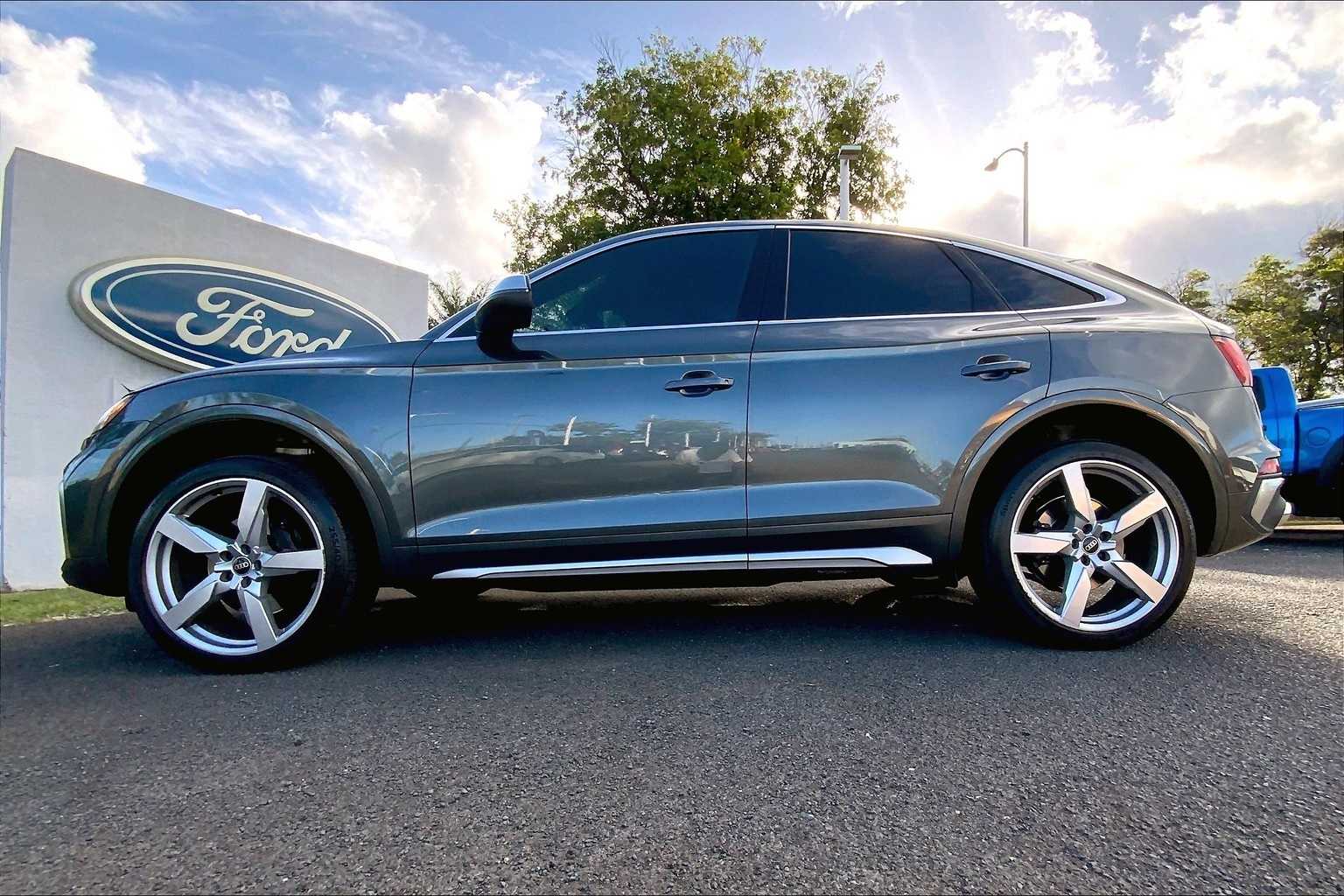 2022 Audi SQ5 Premium photo 3