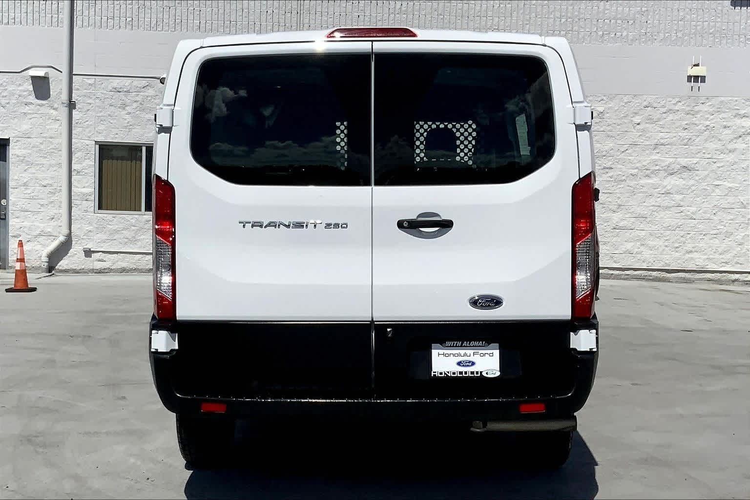 Thumbnail: 2023 Ford Transit Series - 5