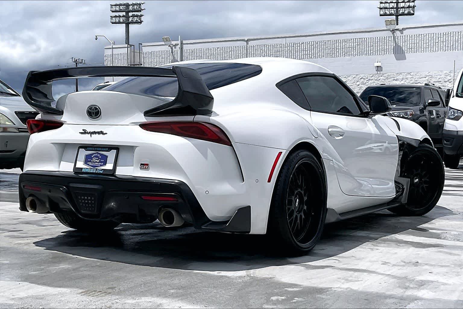 Thumbnail: 2022 Toyota GR Supra - 21