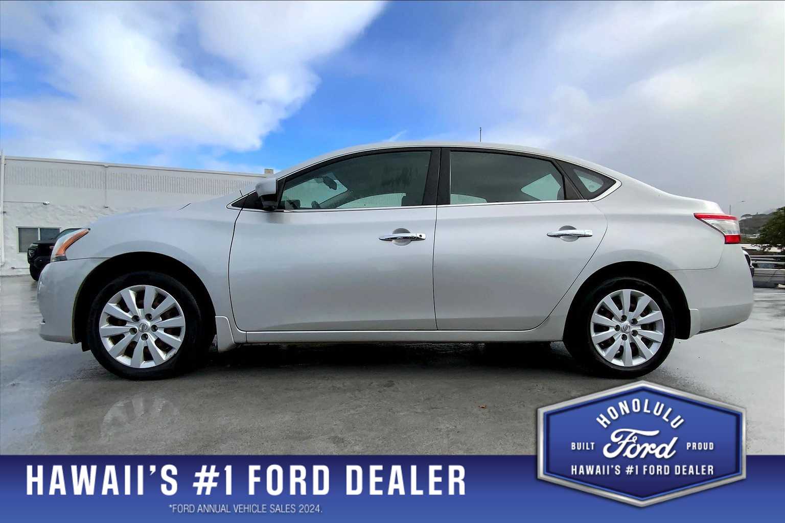 Thumbnail: 2015 Nissan Sentra - 3