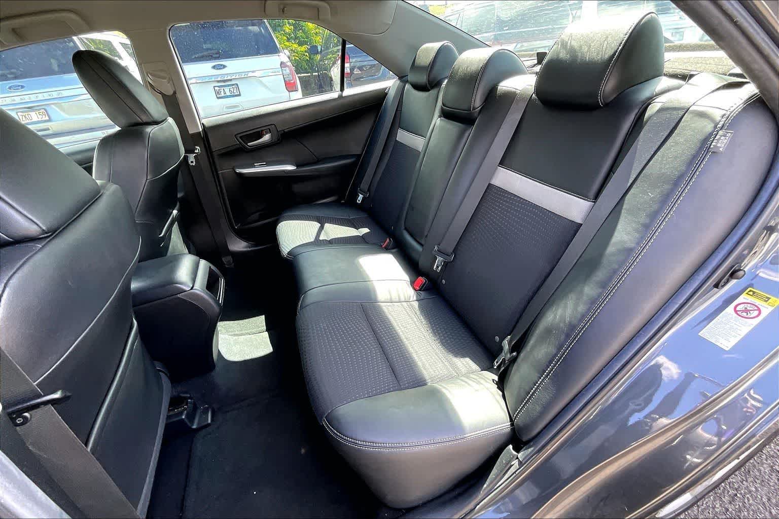 Thumbnail: 2012 Toyota Camry - 29