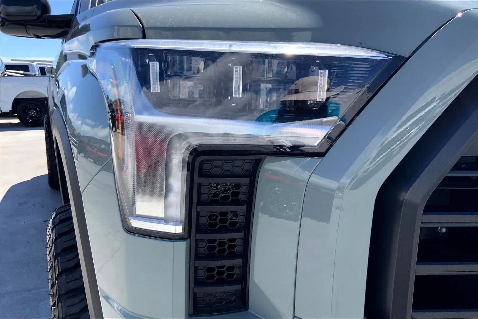 Thumbnail: 2025 Toyota Tundra - 31