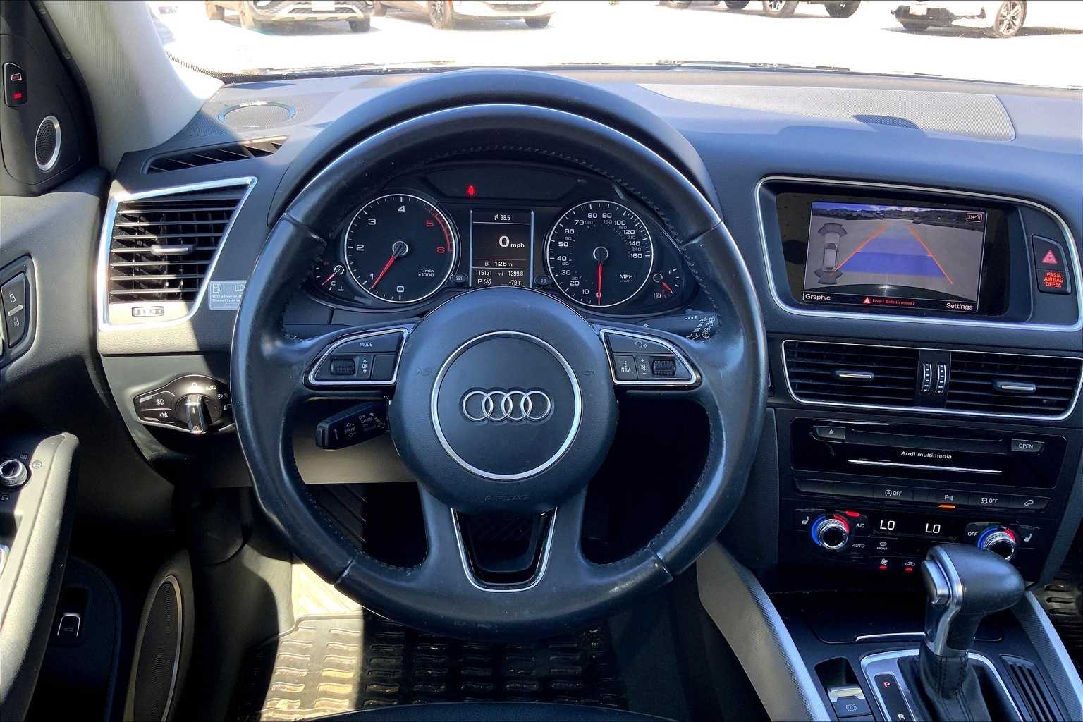 Thumbnail: 2015 Audi Q5 - 14