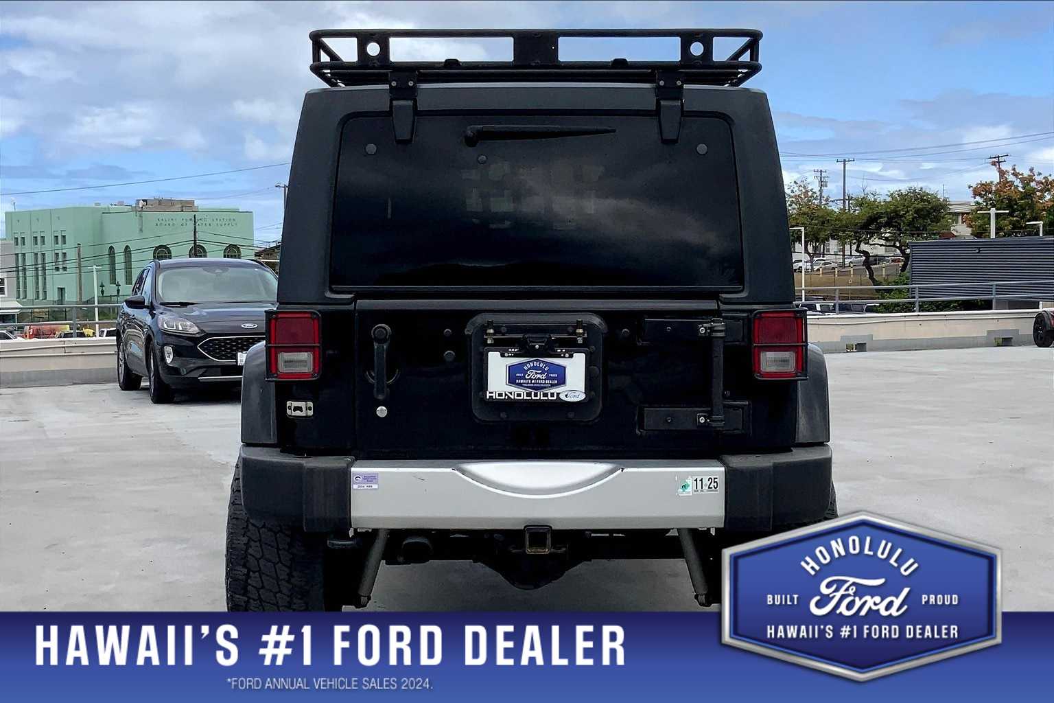 2013 Jeep Wrangler Unlimited Sahara 5