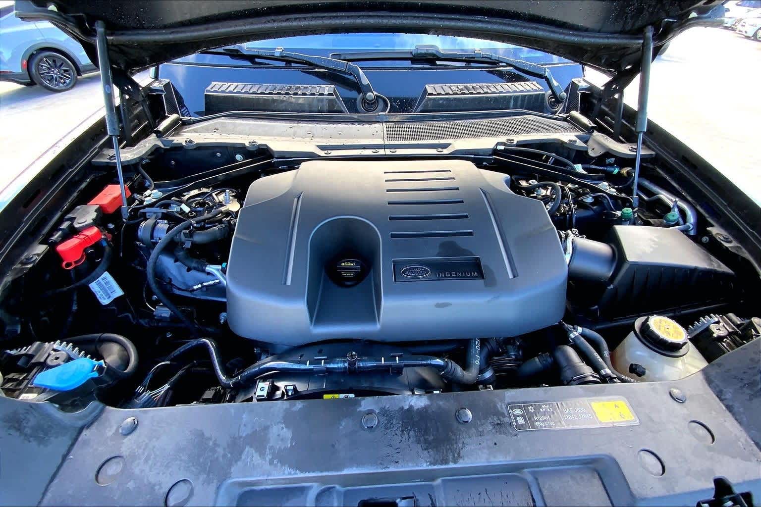 Thumbnail: 2022 Land Rover Defender - 9