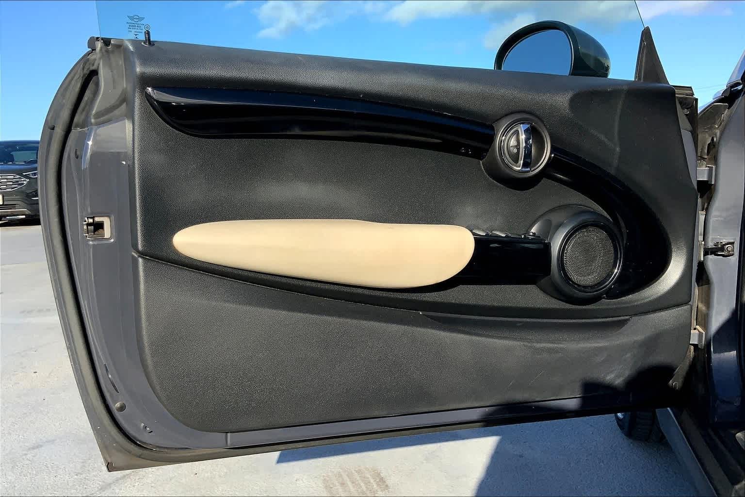 Thumbnail: 2019 MINI Cooper Convertible - 26