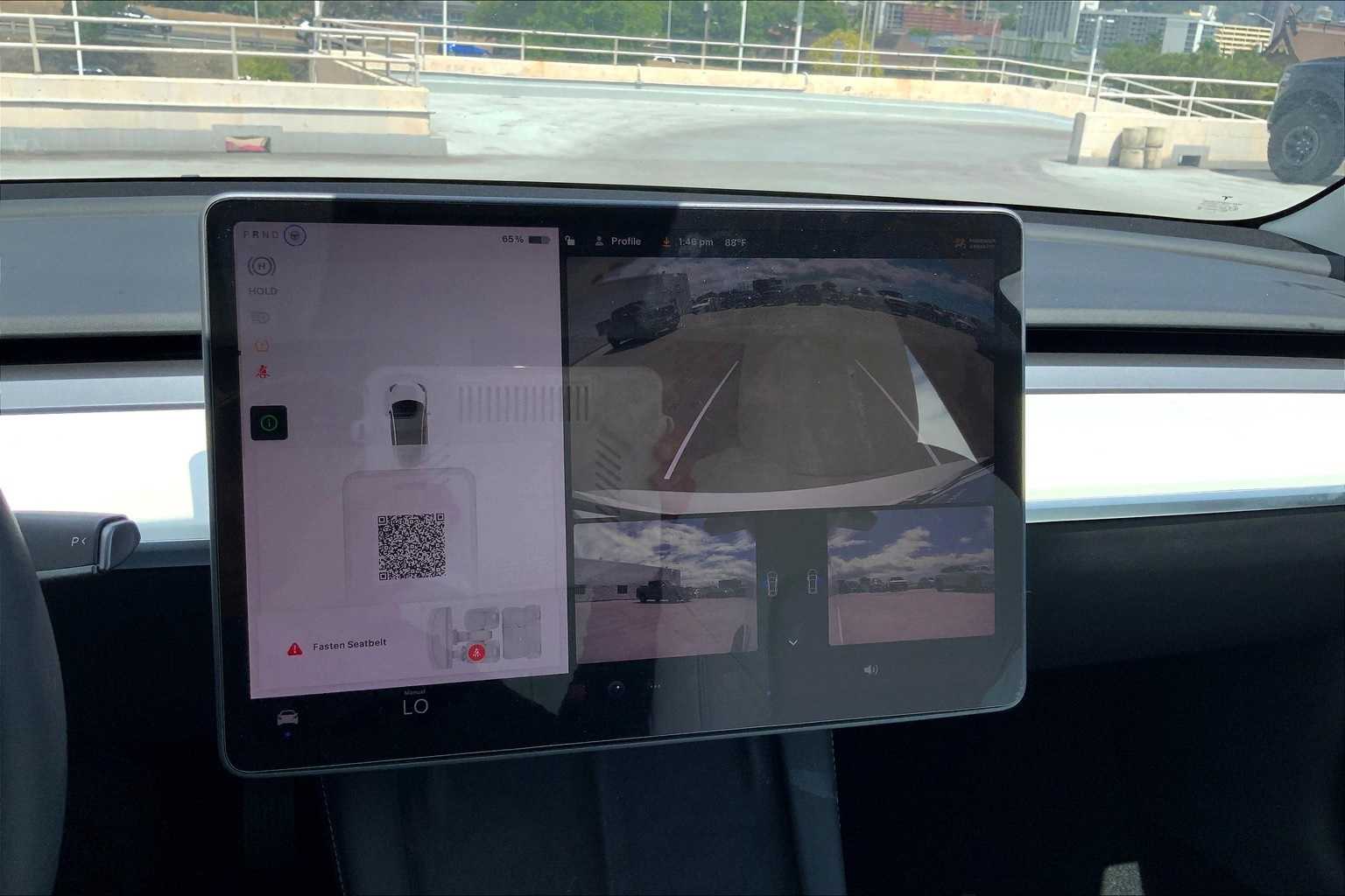 Thumbnail: 2022 Tesla Model 3 - 26