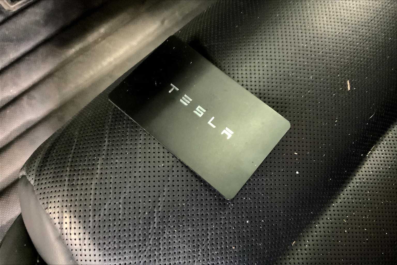 Thumbnail: 2023 Tesla Model X - 19