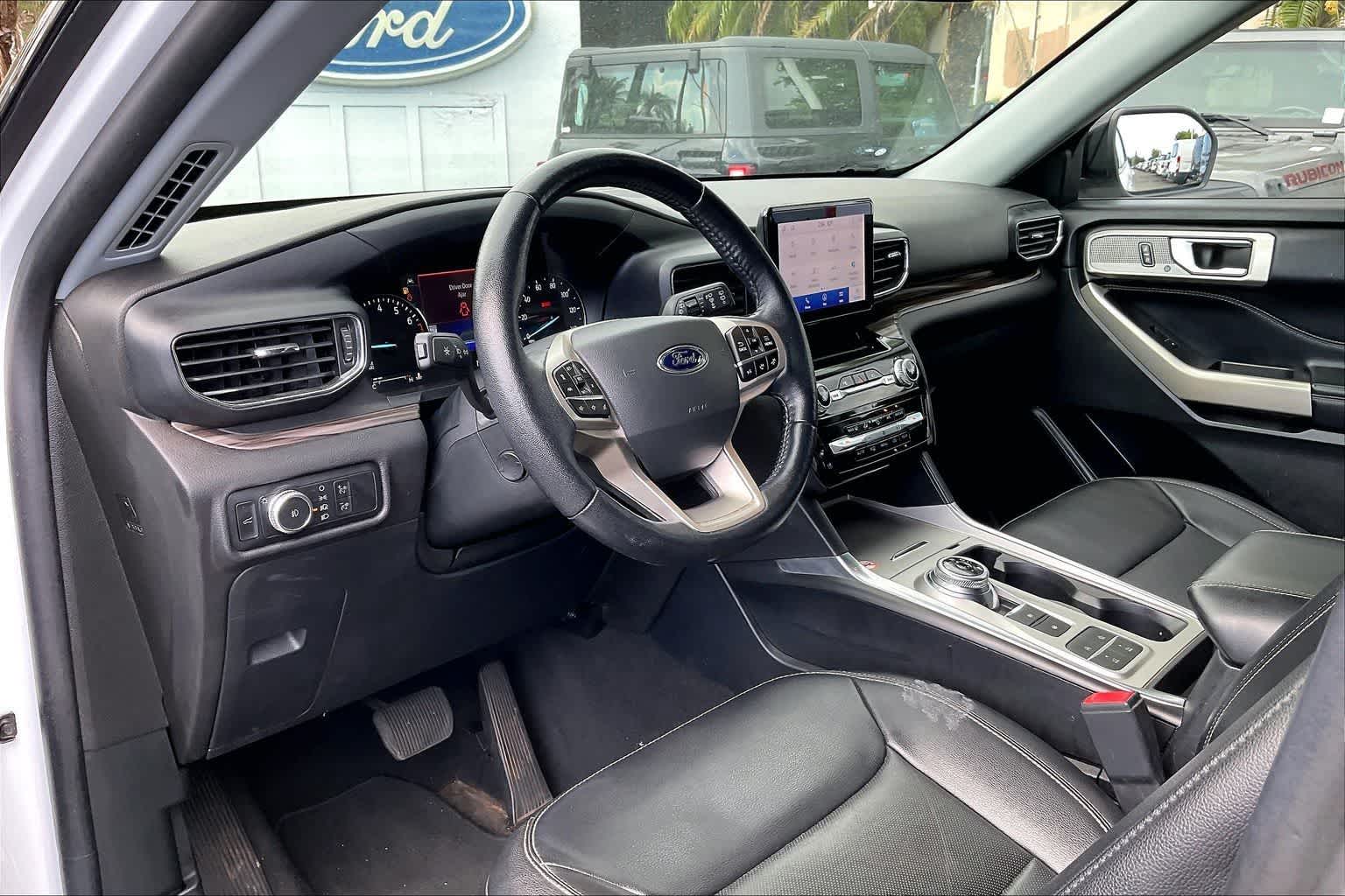 Thumbnail: 2022 Ford Explorer - 2