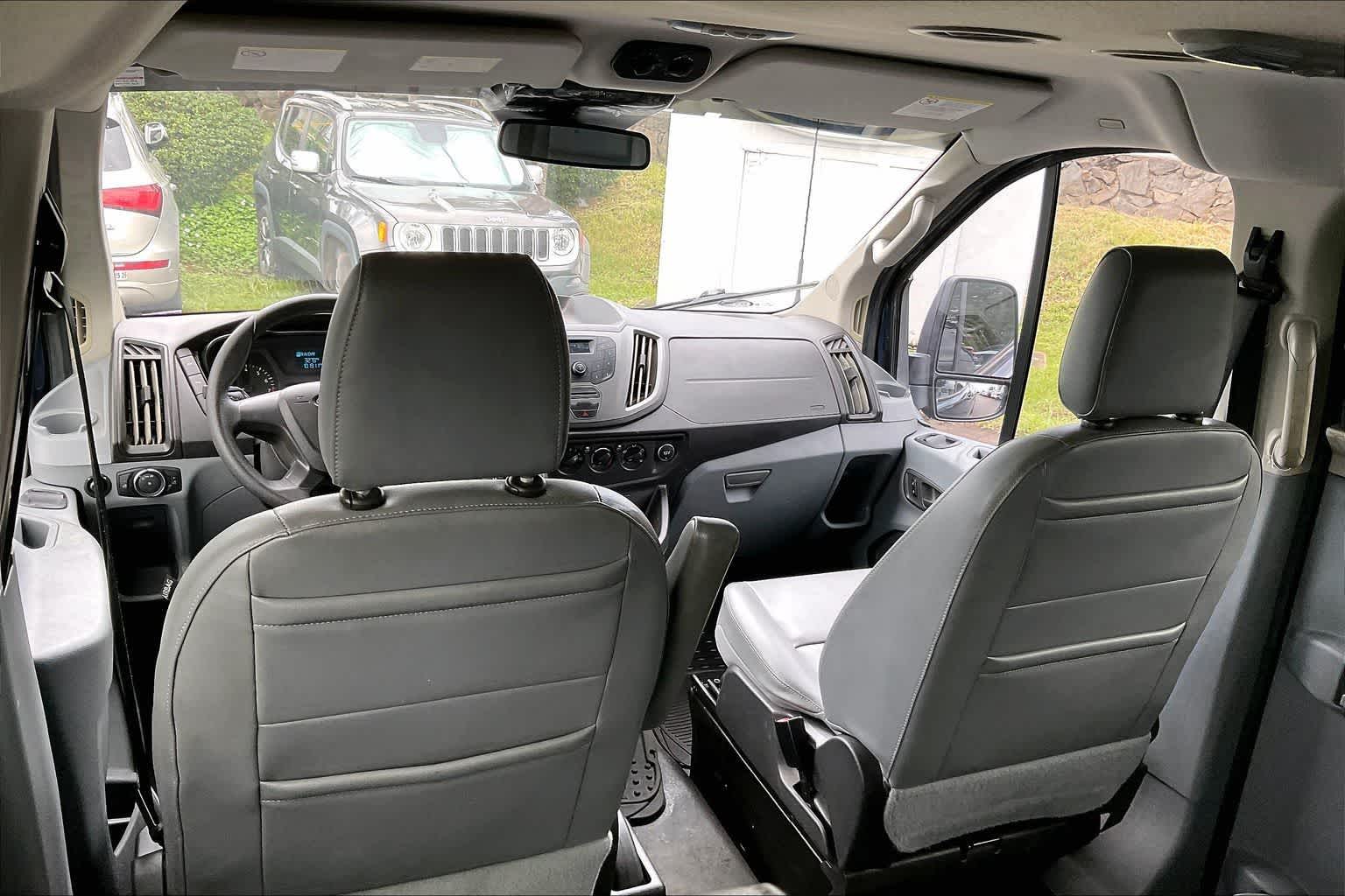 Thumbnail: 2017 Ford Transit Series - 12