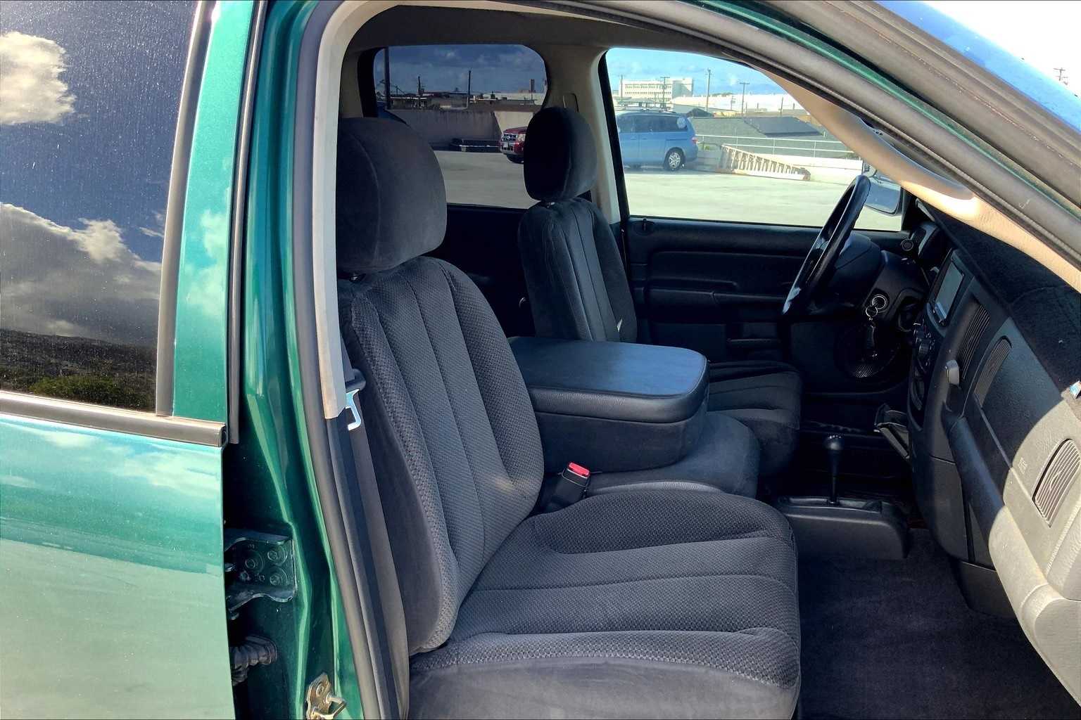 Thumbnail: 2003 Dodge Ram 2500 - 13