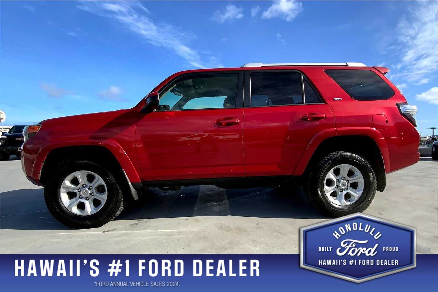 2016 Toyota 4Runner SR5 3