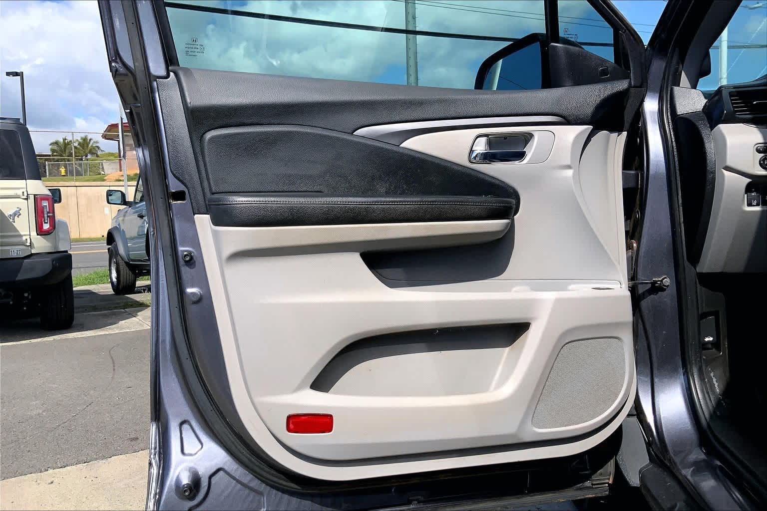 Thumbnail: 2020 Honda Pilot - 27