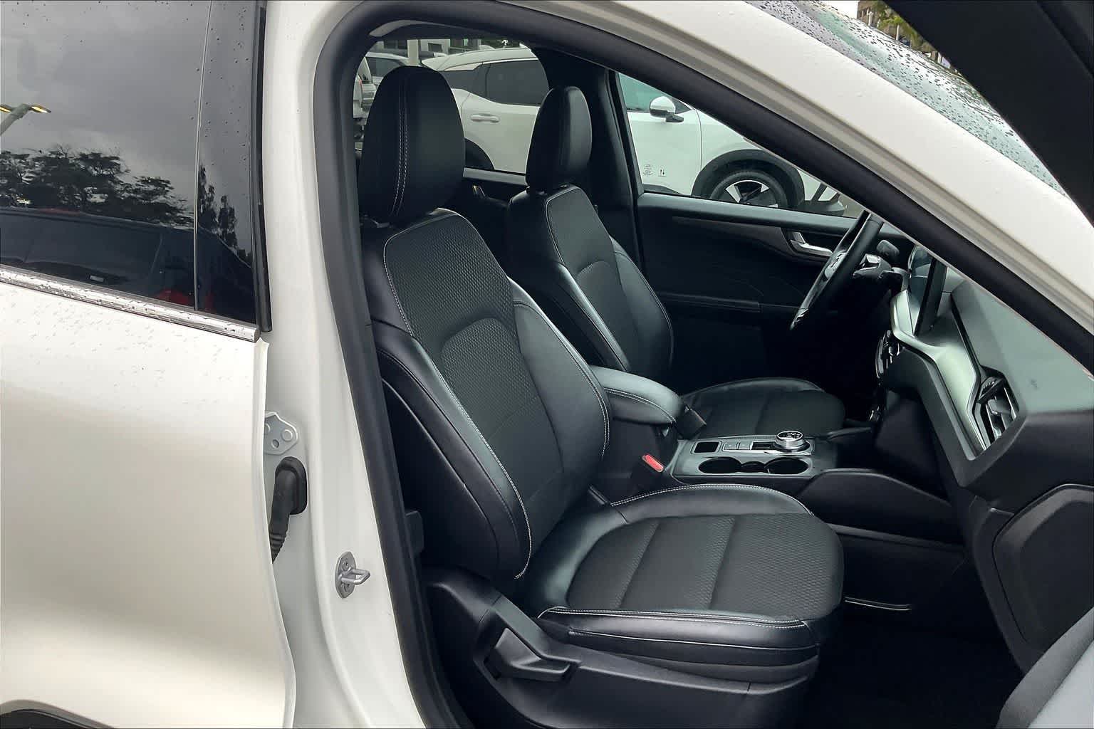 Thumbnail: 2025 Ford Escape - 13