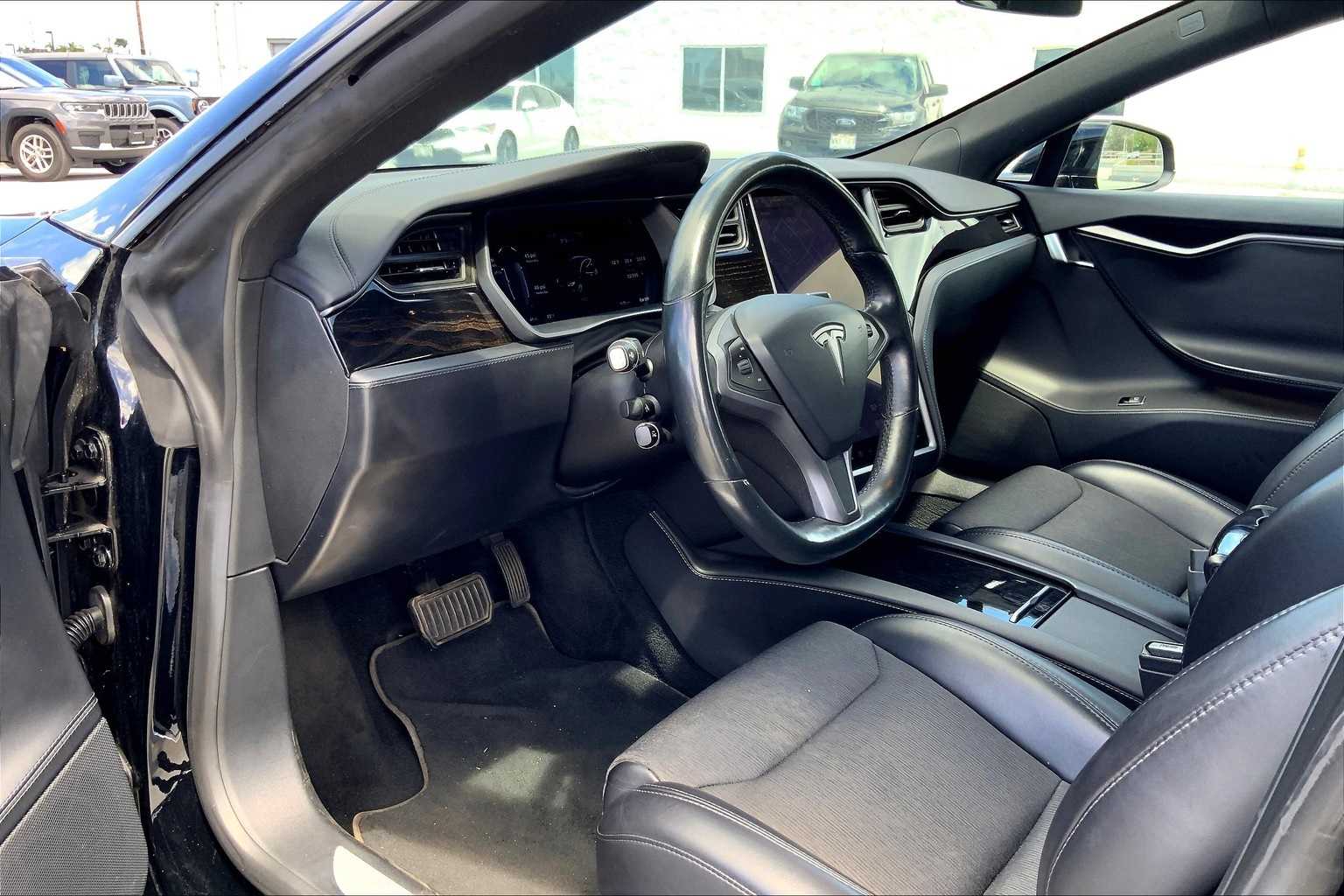 Thumbnail: 2018 Tesla Model S - 2