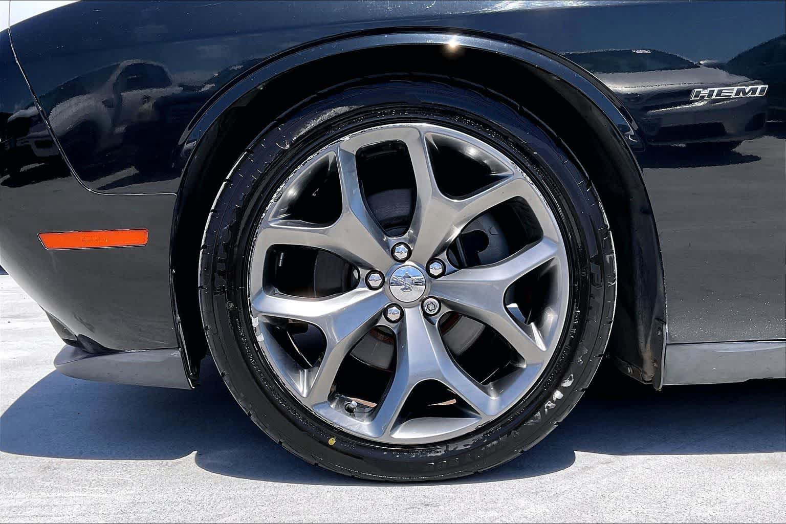 Thumbnail: 2015 Dodge Challenger - 8