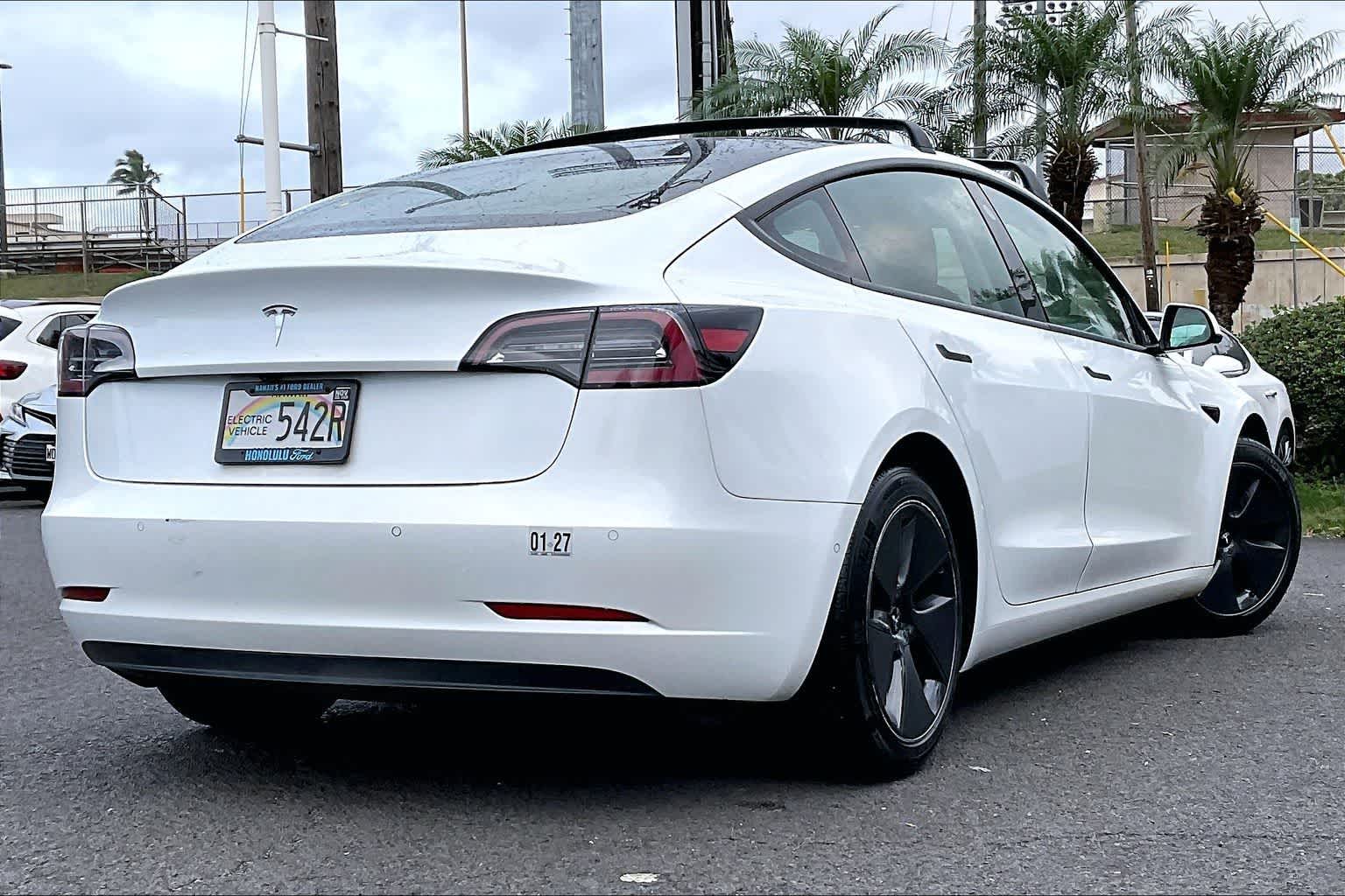 Thumbnail: 2021 Tesla Model 3 - 22